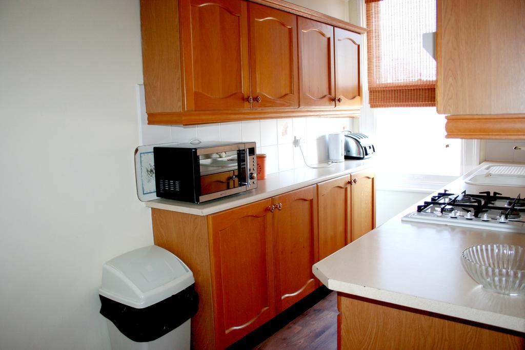 Ilfracombe House Hotel - Near Cliffs Pavilion Southend-on-Sea Room photo